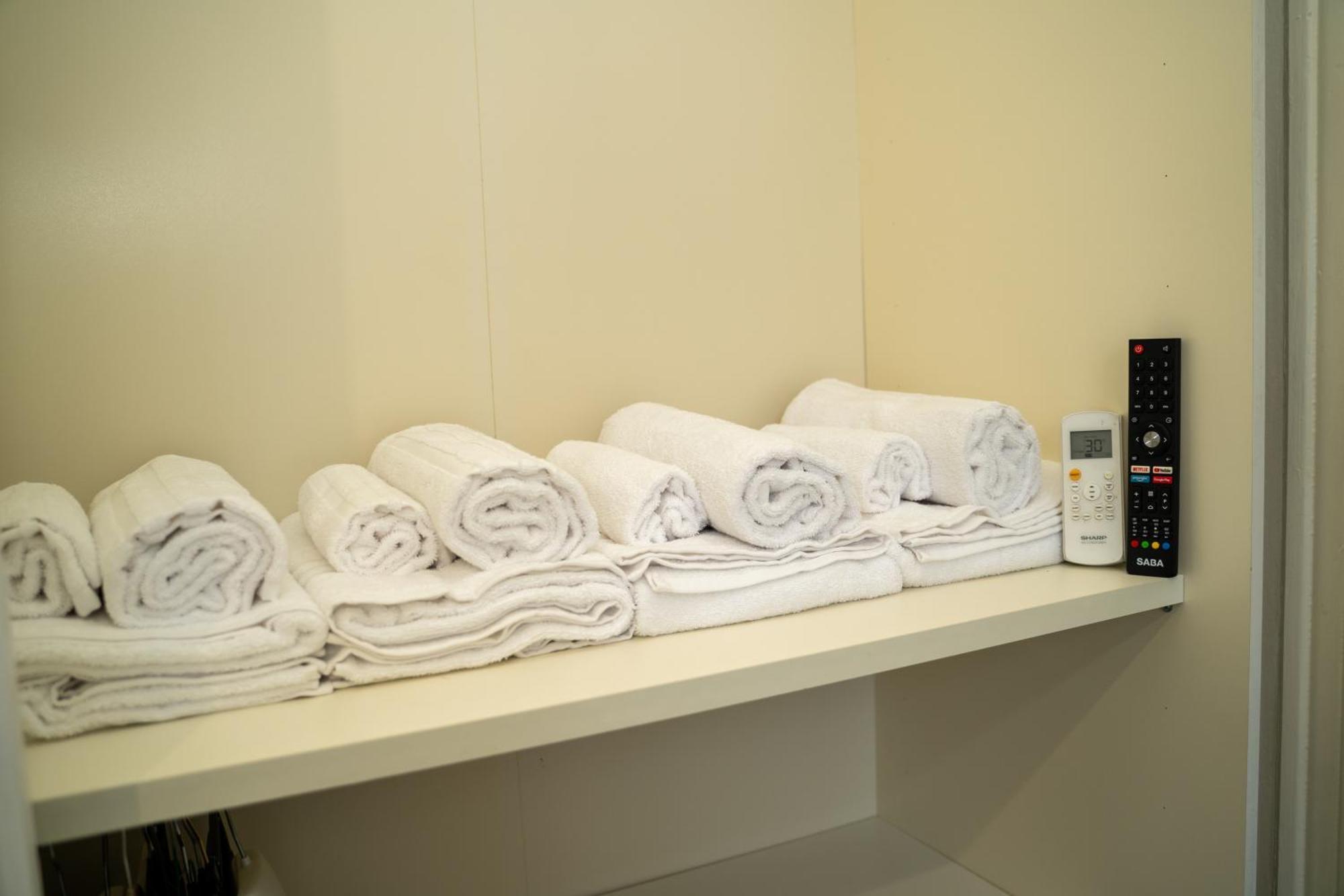 Apartment Milan Near Metro-M5 Екстер'єр фото